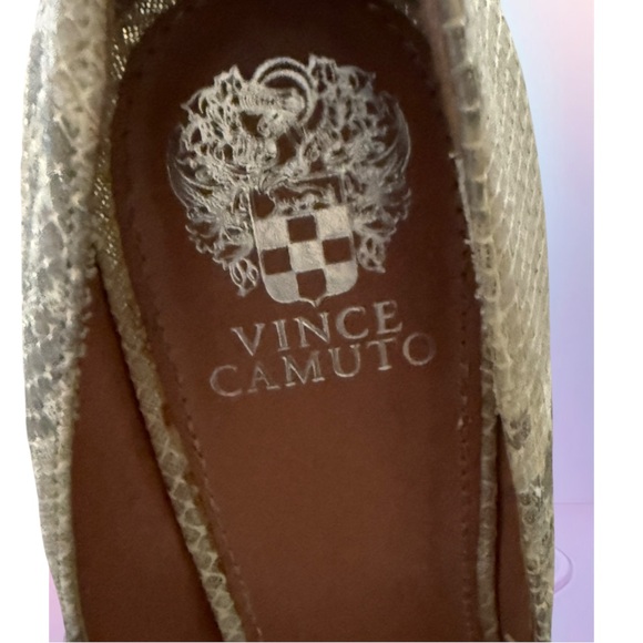 VINCE CAMUTO Elegant Cream Peep-Toe Stilettos • Size 8 • Women - Picture 6 of 14